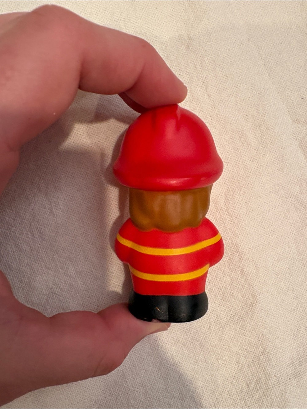 Fireman Toy - Picture 4 of 8